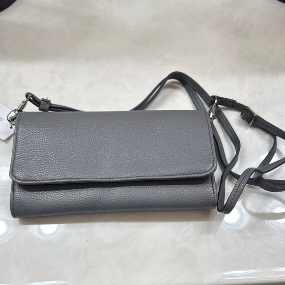 Vera Bradley Wallet Crossbody Sleek Minimalist Design in Quiet Shade - Picture 8 of 9